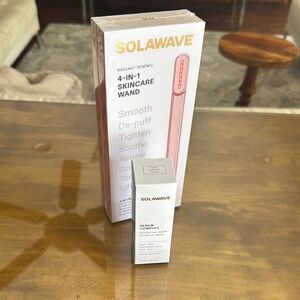 NIB Solawave 4-in-1 Skincare Wand and Renew Complex